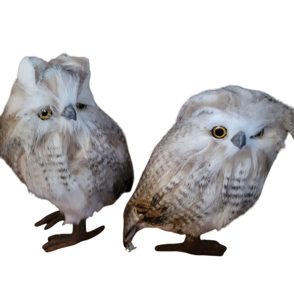 Set‎ of 2 Realistic Faux Fur Owl Figurines Grey White Woodland Decor Statues